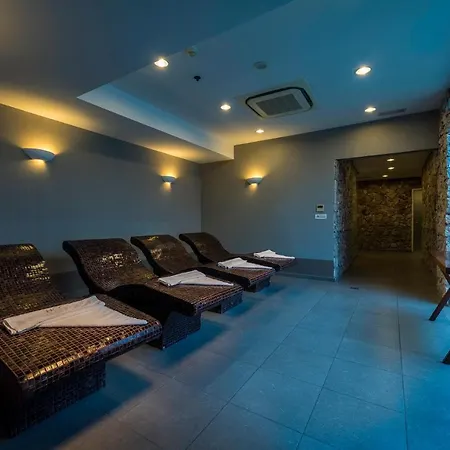 Resort Diamond Deluxe - Adults Only