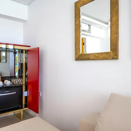 다이아몬드 디럭스 - 성인 전용 리조트