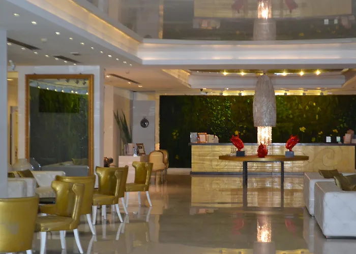 Diamond Deluxe - Adults Only &