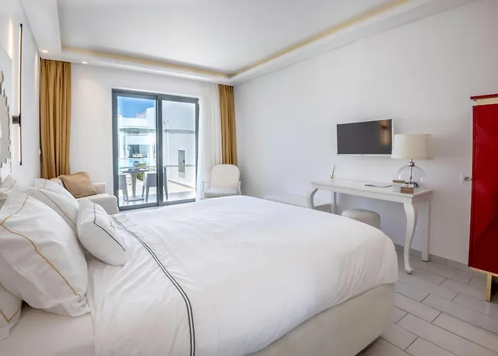 Resort Diamond Deluxe - Adults Only &