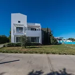 Diamond Deluxe - Adults Only & 5*