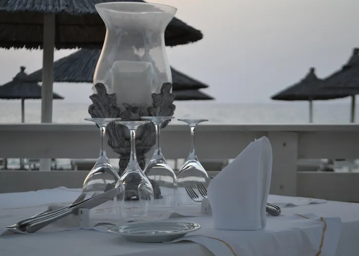 Diamond Deluxe - Adults Only & منتجع 5*