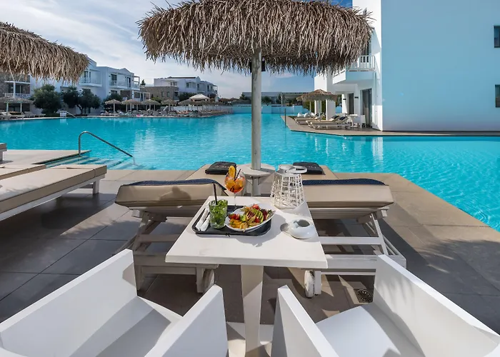 منتجع Diamond Deluxe - Adults Only & 5*