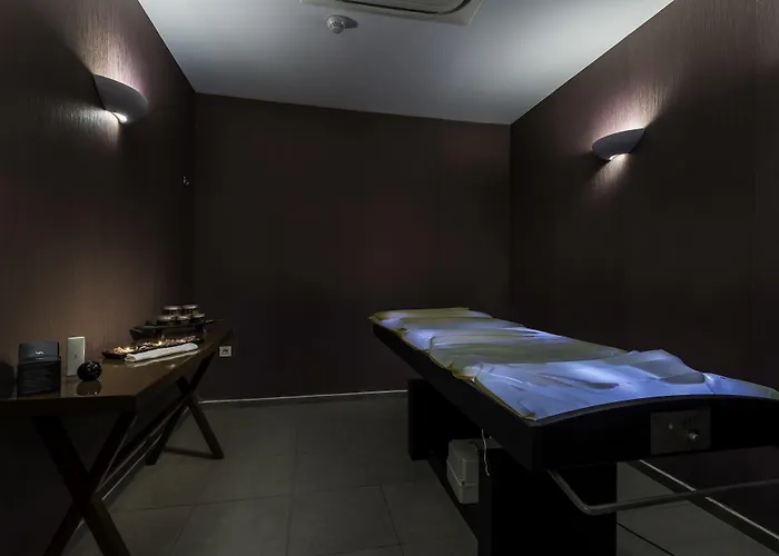 Diamond Deluxe - Adults Only & منتجع