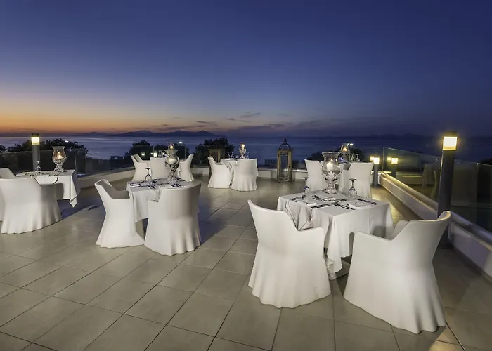 Diamond Deluxe - Adults Only &