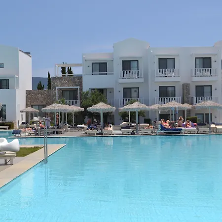 Курортный комплекс Diamond Deluxe - Adults Only 5*
