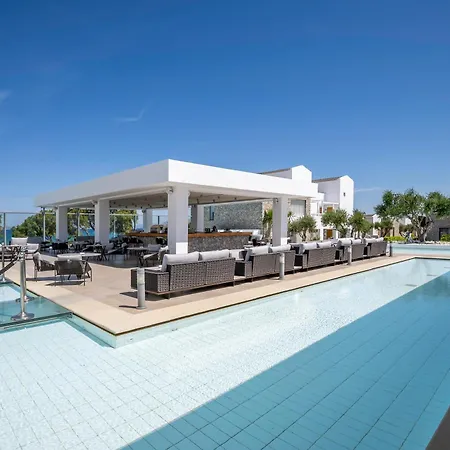 Курортный комплекс Diamond Deluxe - Adults Only Кос