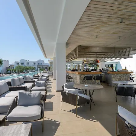Курортный комплекс Diamond Deluxe - Adults Only 5*